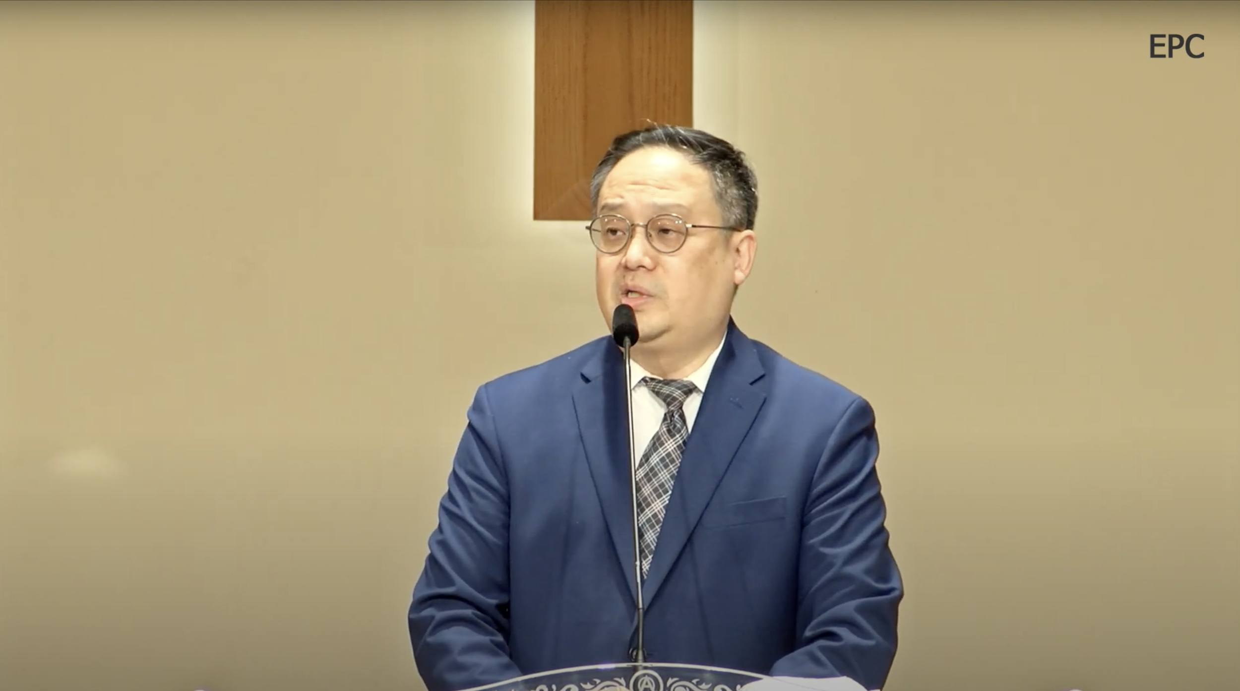 믿음의 선한 싸움을 싸우라