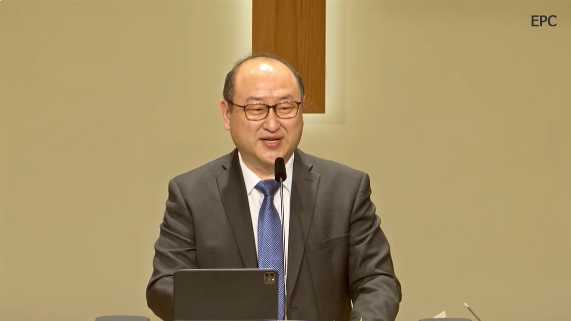 서로 같이 돌보는 교회