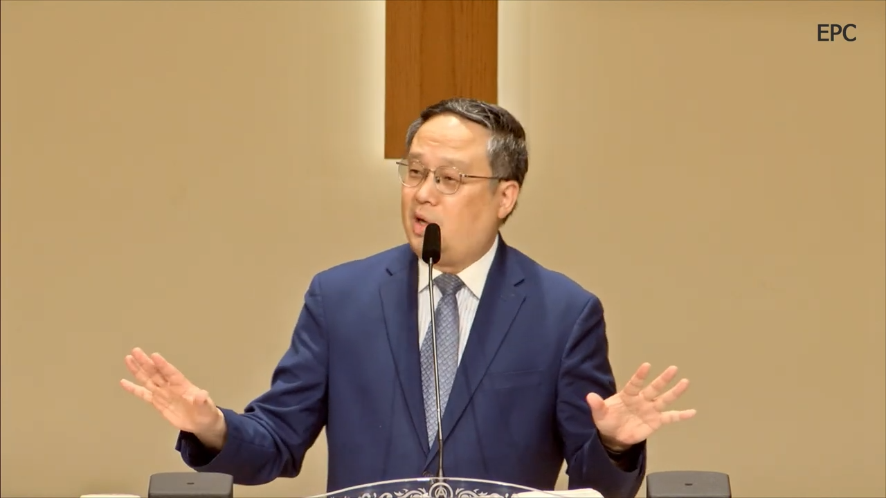 지금 거기 신경 쓸 때가 아닙니다