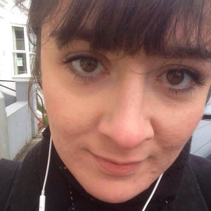 Lizzie+piano+lessons+beginner+brighton.jpg