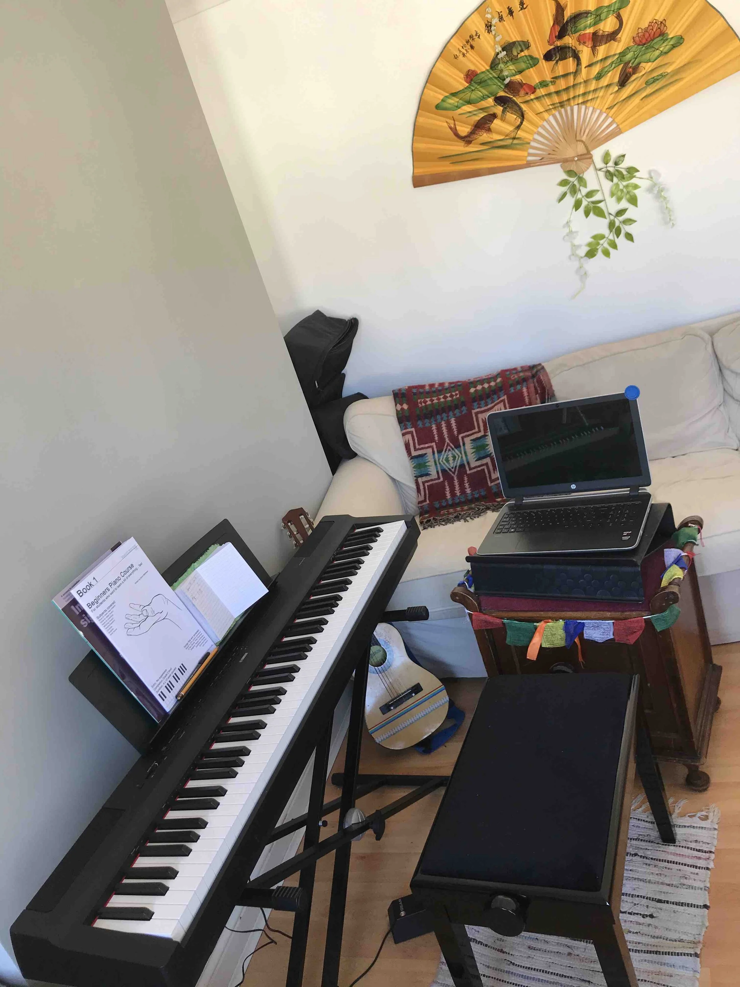 Ebony's online piano lessons Ebony's online piano lessons.jpg