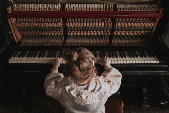 Piano Lessons 4 Children - free online piano and music lessons