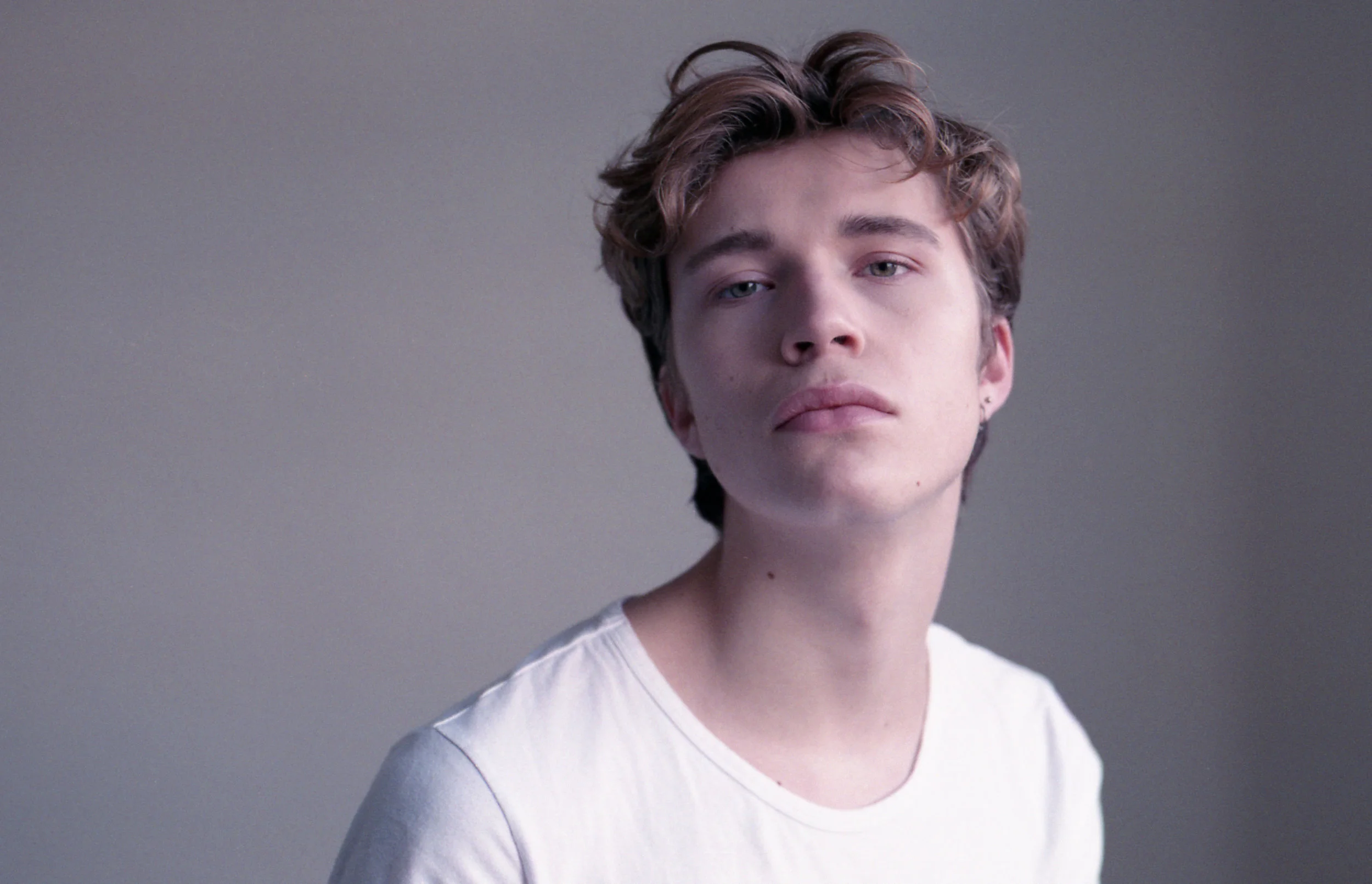 Julian(35mm)-6.jpg