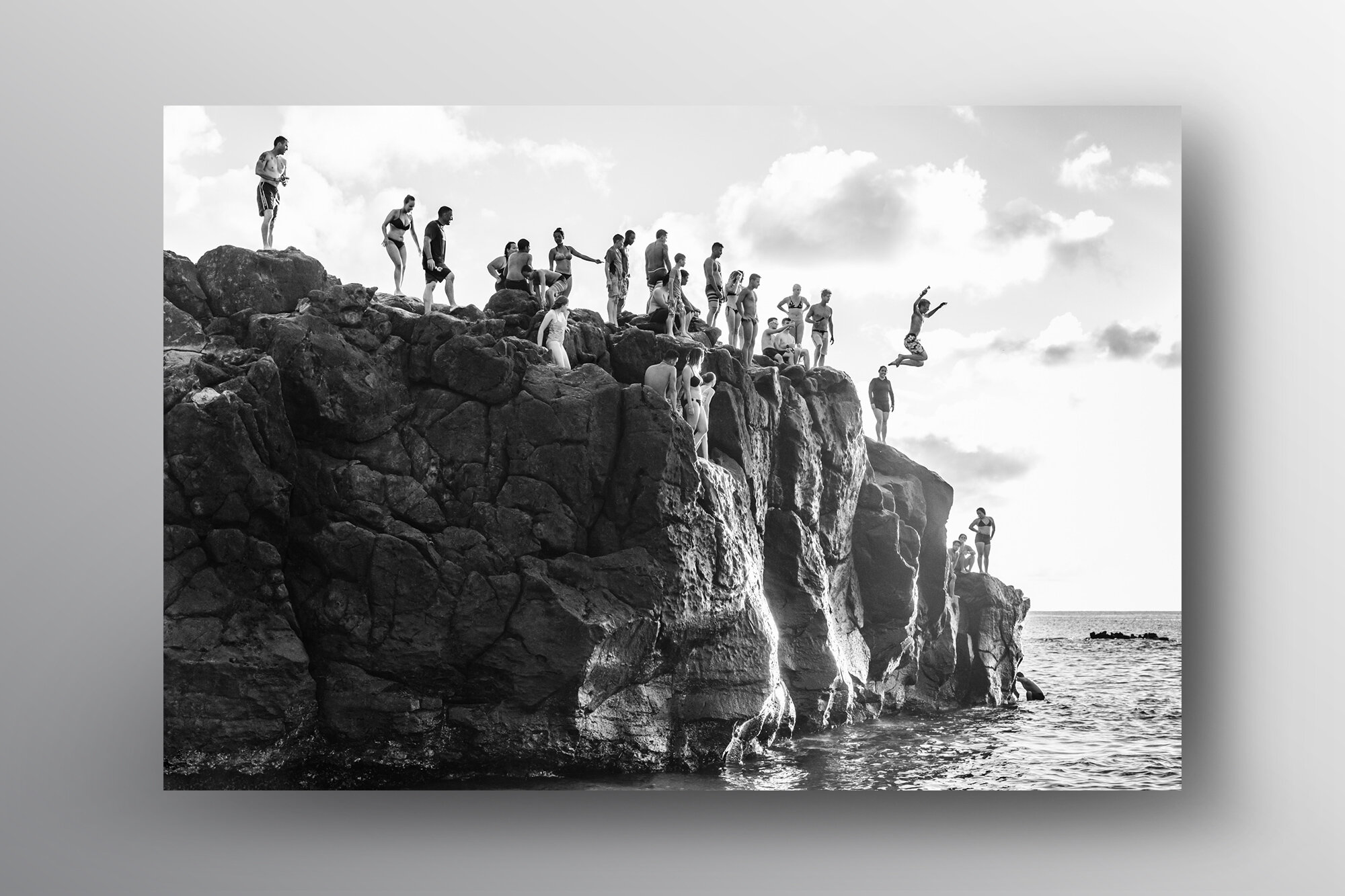G_Day-Floating Frame-Lukas Griffin.jpg