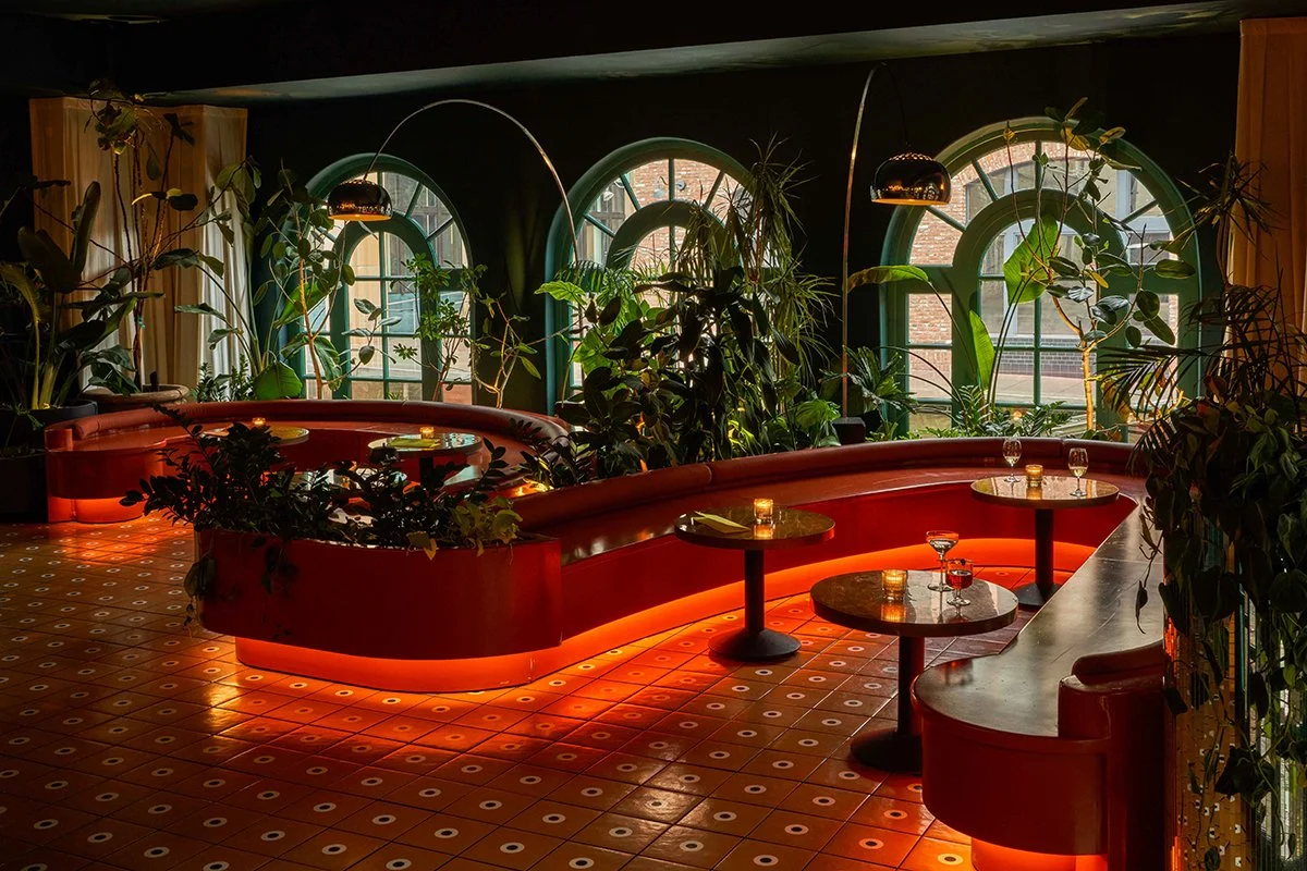 Bar Chelou - LU3085.JPG