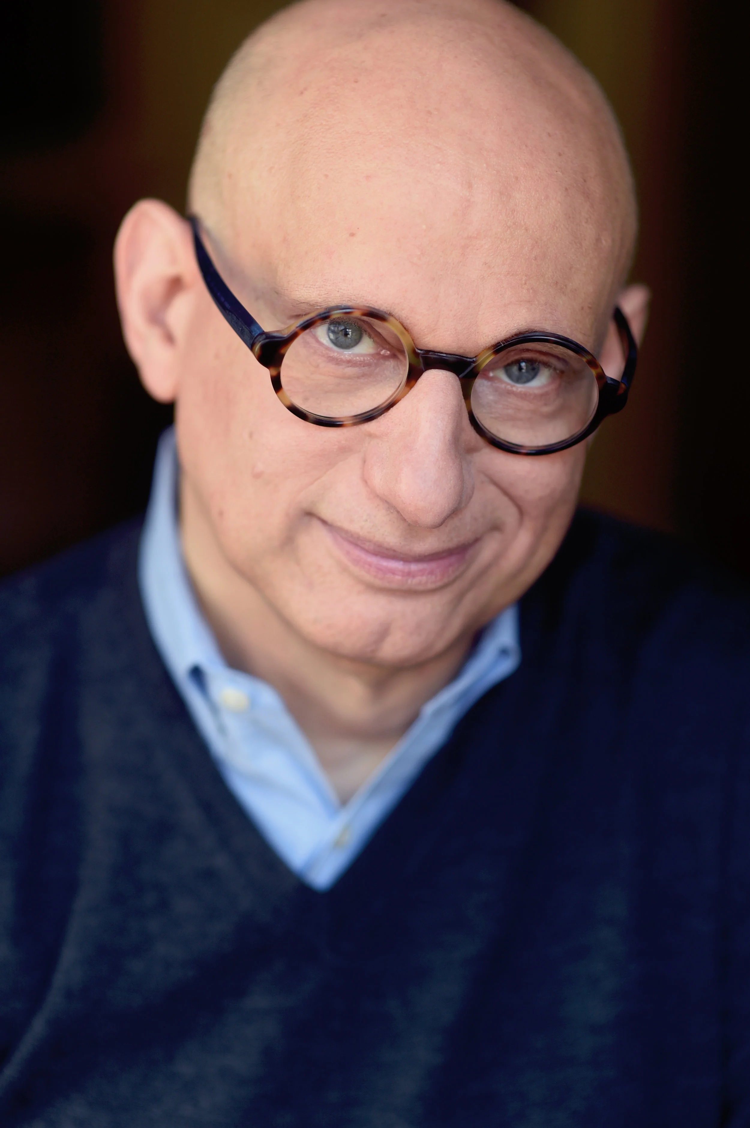 Adamglassesheadshot.jpg