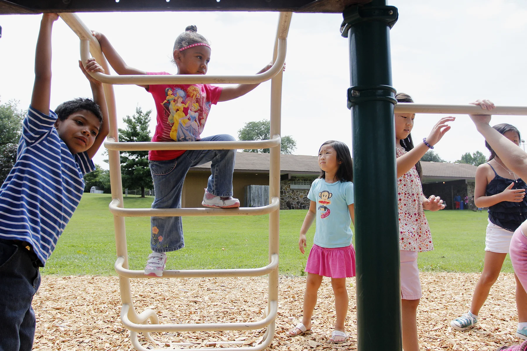 Lessons " Lying Like an X ", "Frog Legs"; Search "kids at the park," 2018