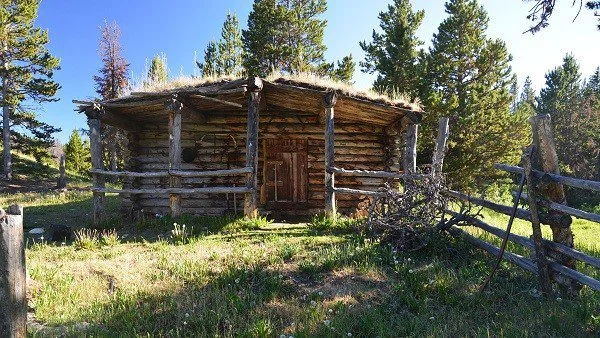 Gang Ranch — Douglas Lake Cattle Co