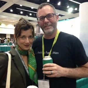 WHERE IS MIA SARA? [ASK SOMEONE AWESOME]