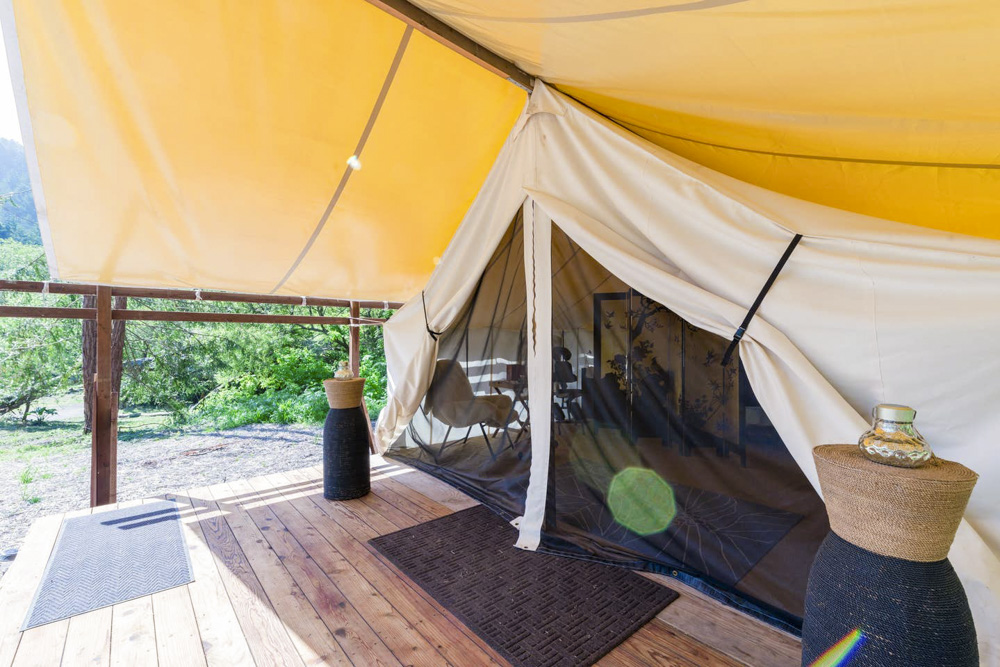 Venture-Retreat-Center-Majestic-Tent-Exterior.jpg