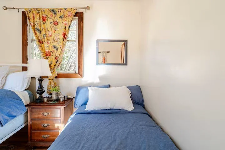 Nasturtium Cabin detail.jpg