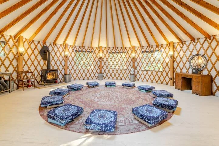 Serenity Yurt Interior.jpg