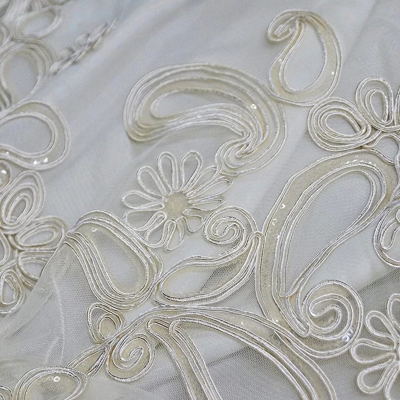 Ivory_Paisley_Floral_Sequin.jpg