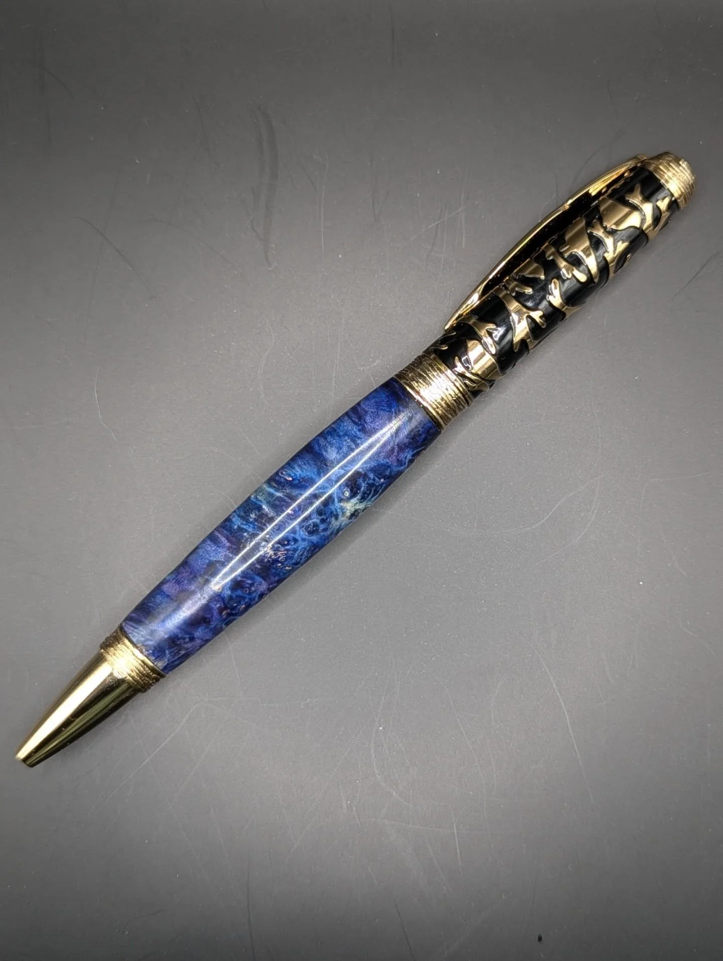 Completed bird pen for our vet from every angle! 

First creation for 2026! 

#pens #penturning #penmaking #latheturning #lathe #woodworking #birdlovers