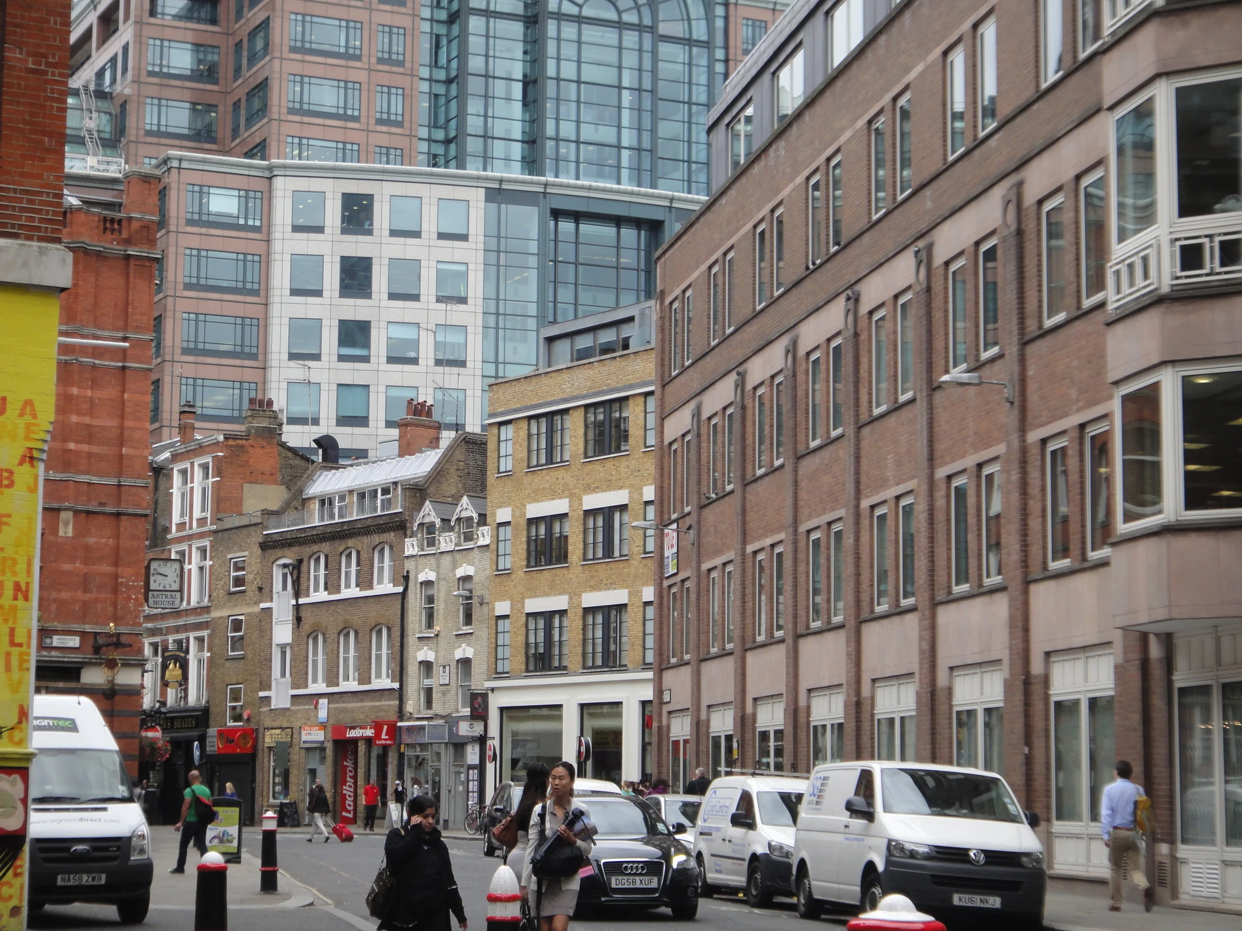 london3.JPG