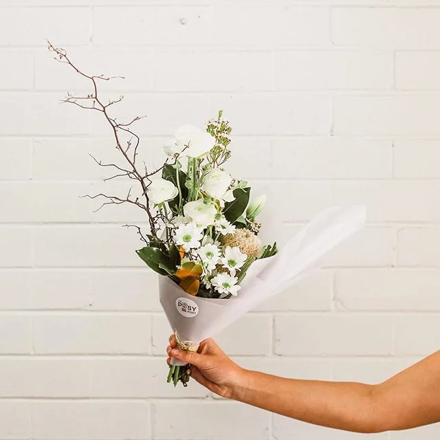 Ahh we sure do love an all white Posy! 😍
Pop on to the website if you’d like to spoil someone today! ❤️