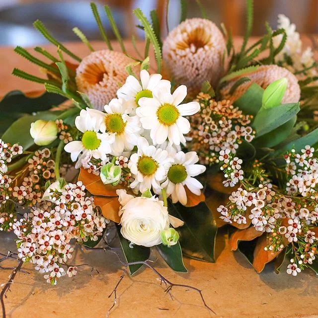 We have sold out of today's posies, if you missed out and would still like to send some sunshine, jump onto the website and check out our Posy Gift Cards! 😍