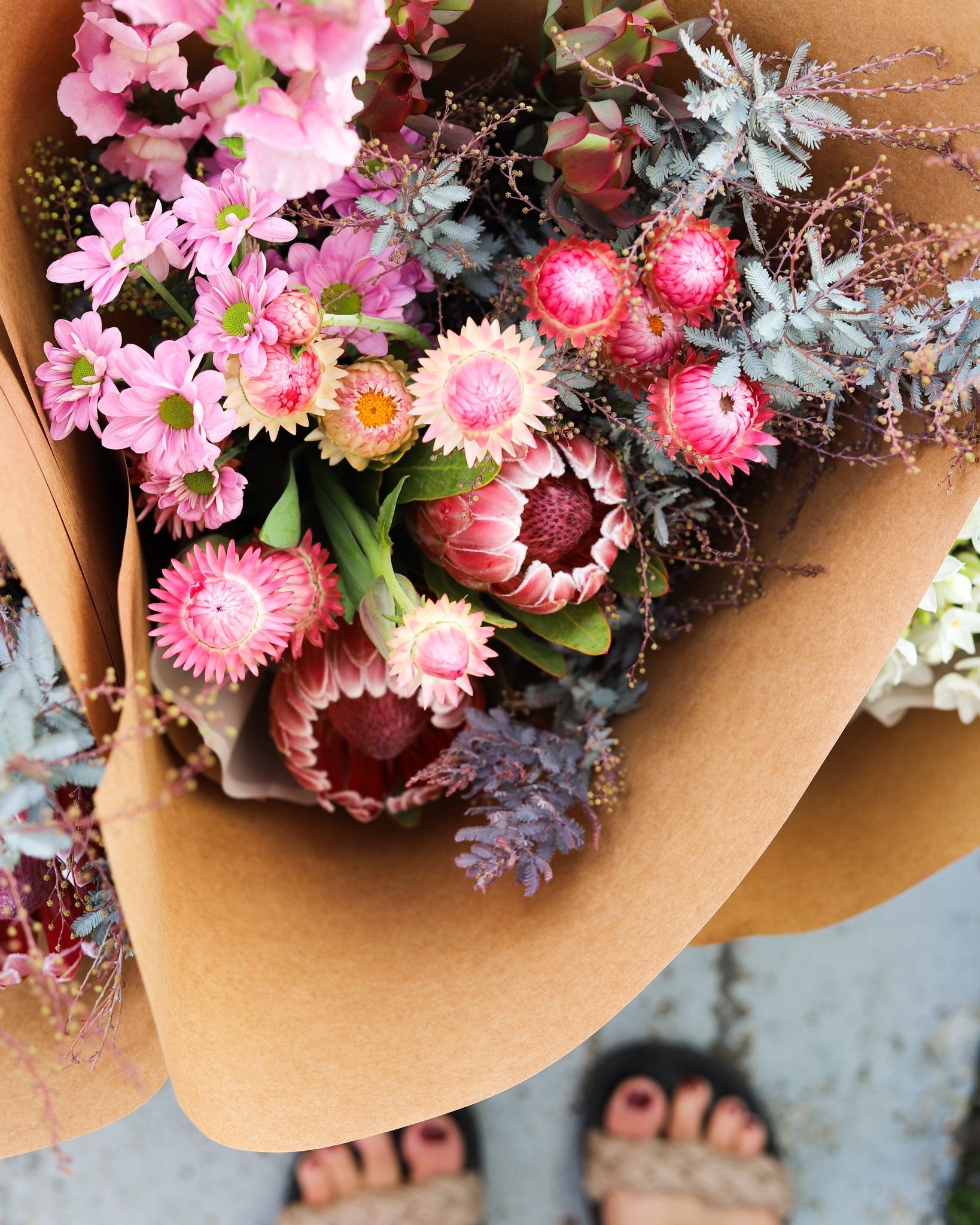 Hands up in the comments if you're a native flower lover 🙋&zwj;♀️

#TuesdayPosy #NewcastleFlorist #NewcastleFlowerDelivery #Florist #Posy