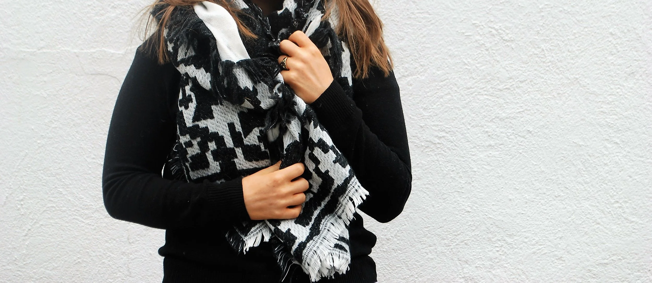 Black Tassel Bliss {PLUS 7 Tips to Style Your Scarf}