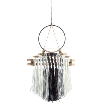 yarn hang.jpg