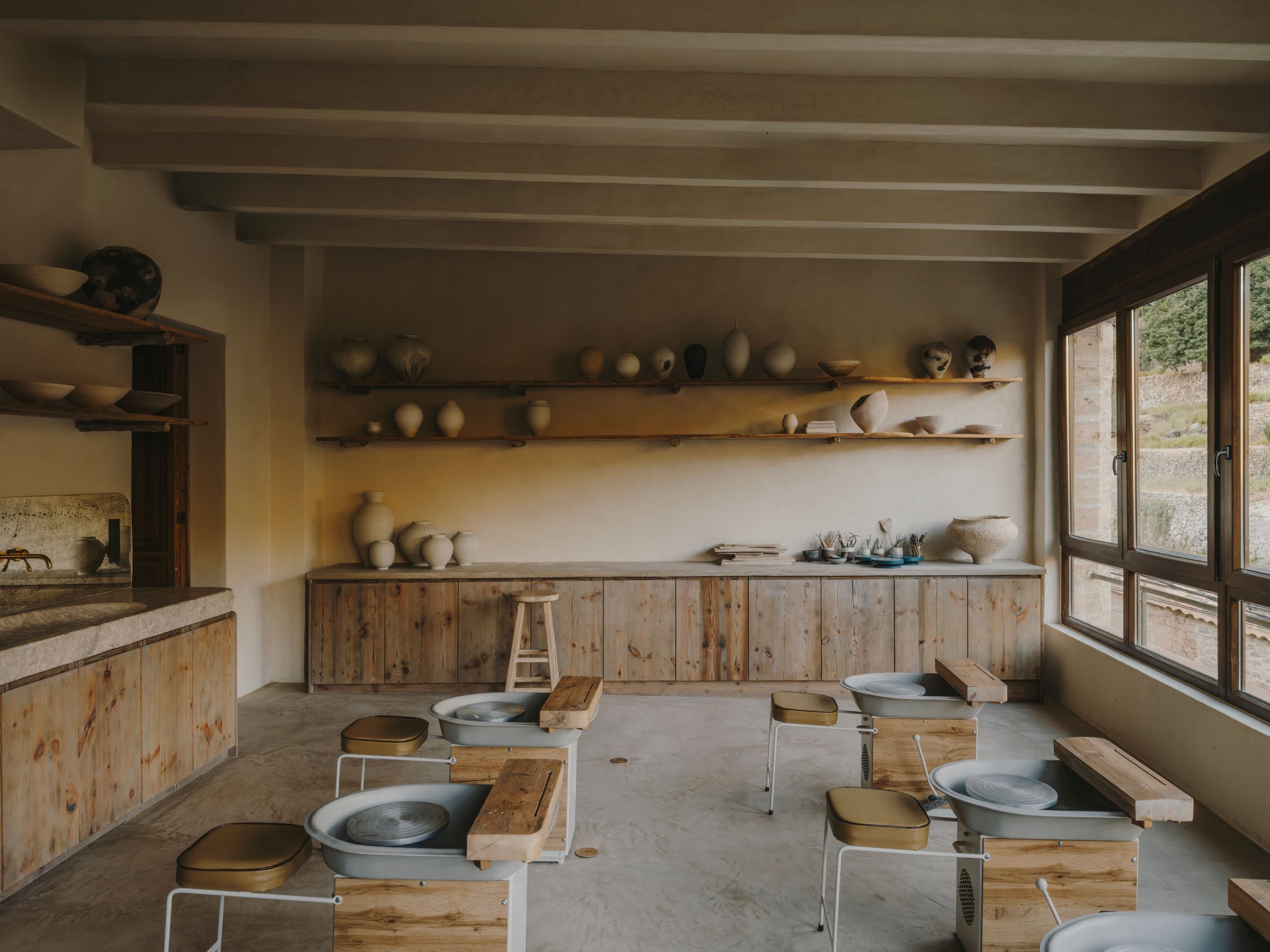 terra coll home gallery school deia 18.jpg