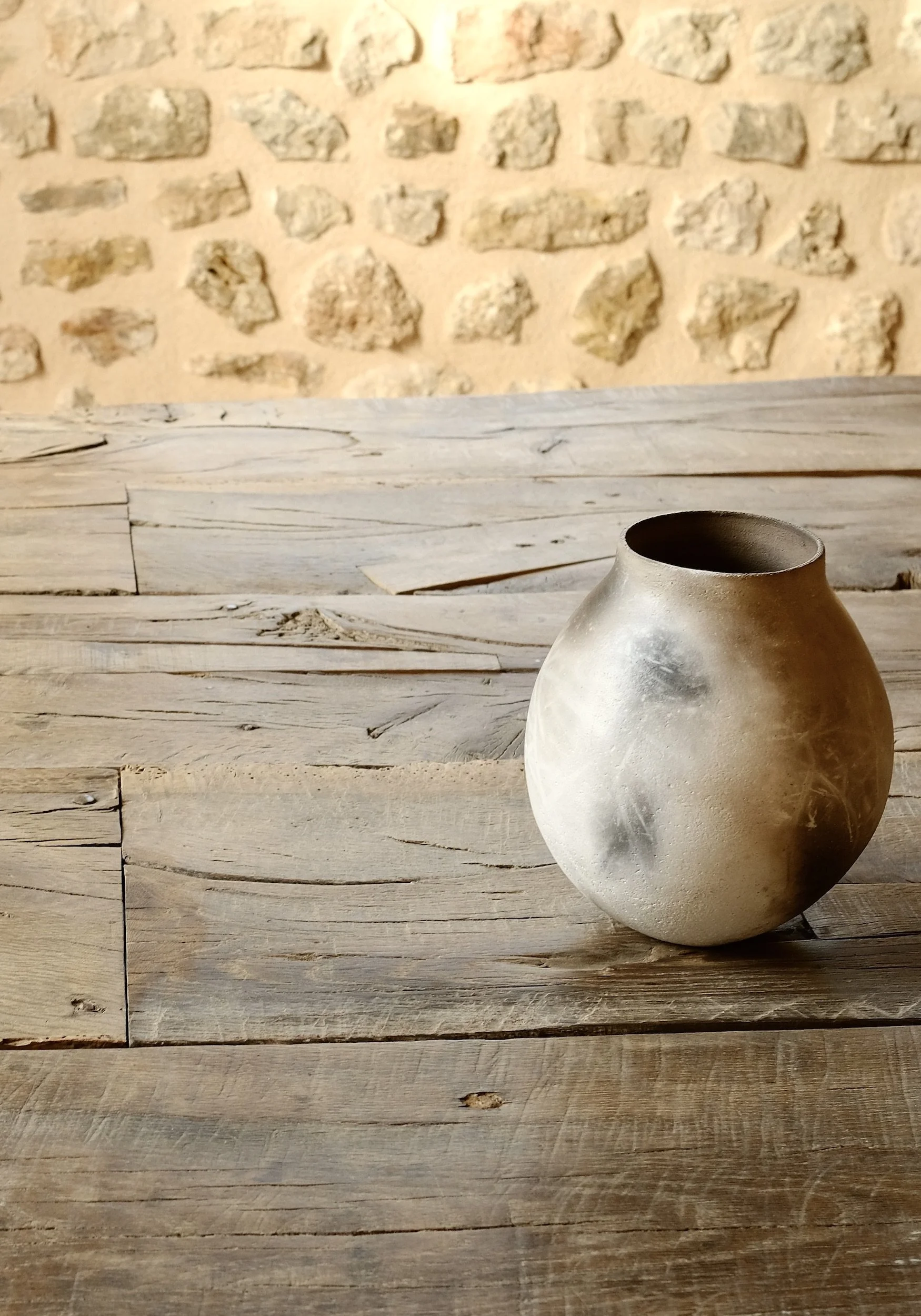 terra coll home mallorca interior design rustic villa soller dining table ceramic 1.jpg