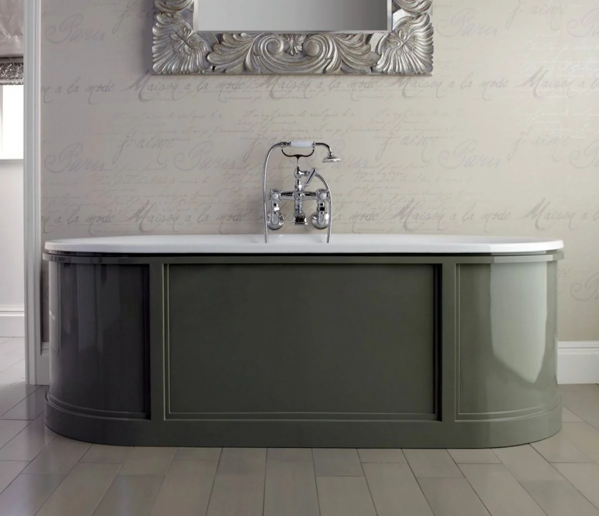 Imperial King Charles Bath.jpg