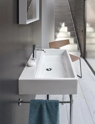 Vero Air Washbasin With Stand.jpg