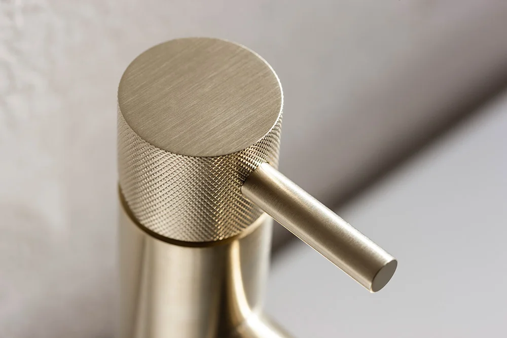 Crosswater MPRO Basin Monobloc Knurled PRO110DNC_K Waterloo Bathrooms Dublin 5.jpg