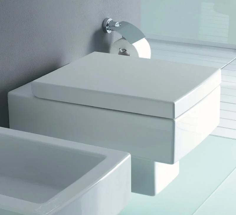 Duravit Vero Wall Mounted Toilet 221709 Waterloo Bathrooms Dublin 2.jpg