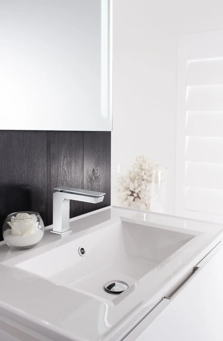7a73aad706e99659d65e28e77315a05f--bathroom-basin-taps-faucets.jpg