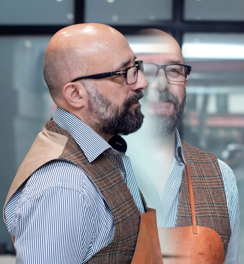 Philippe Atienza, Bottier : En pleine lumière