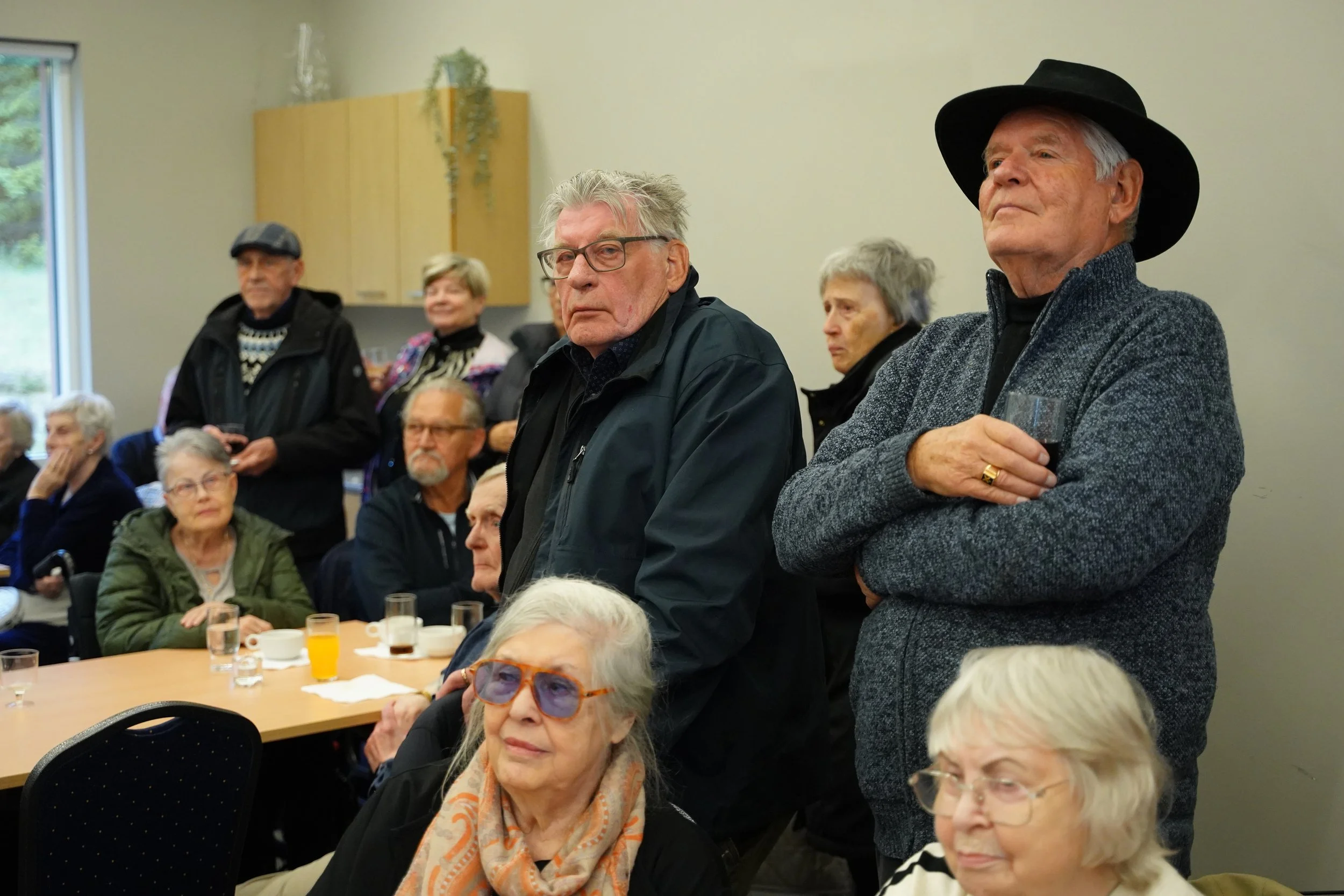 Eldri borgarar í Kópavogi skemmtu sér konunglega í Guðmundarlundi 18. júní sl. &nbsp;