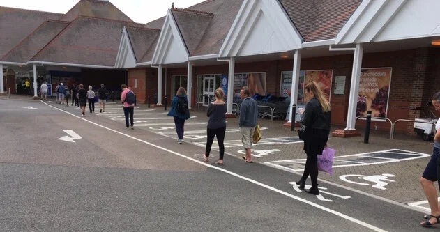 3 things to do in the supermarket queue