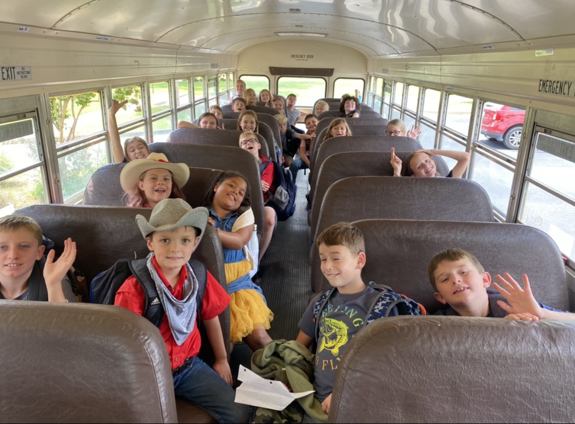 LSA Afteschool Program elementary students on the bus 2022