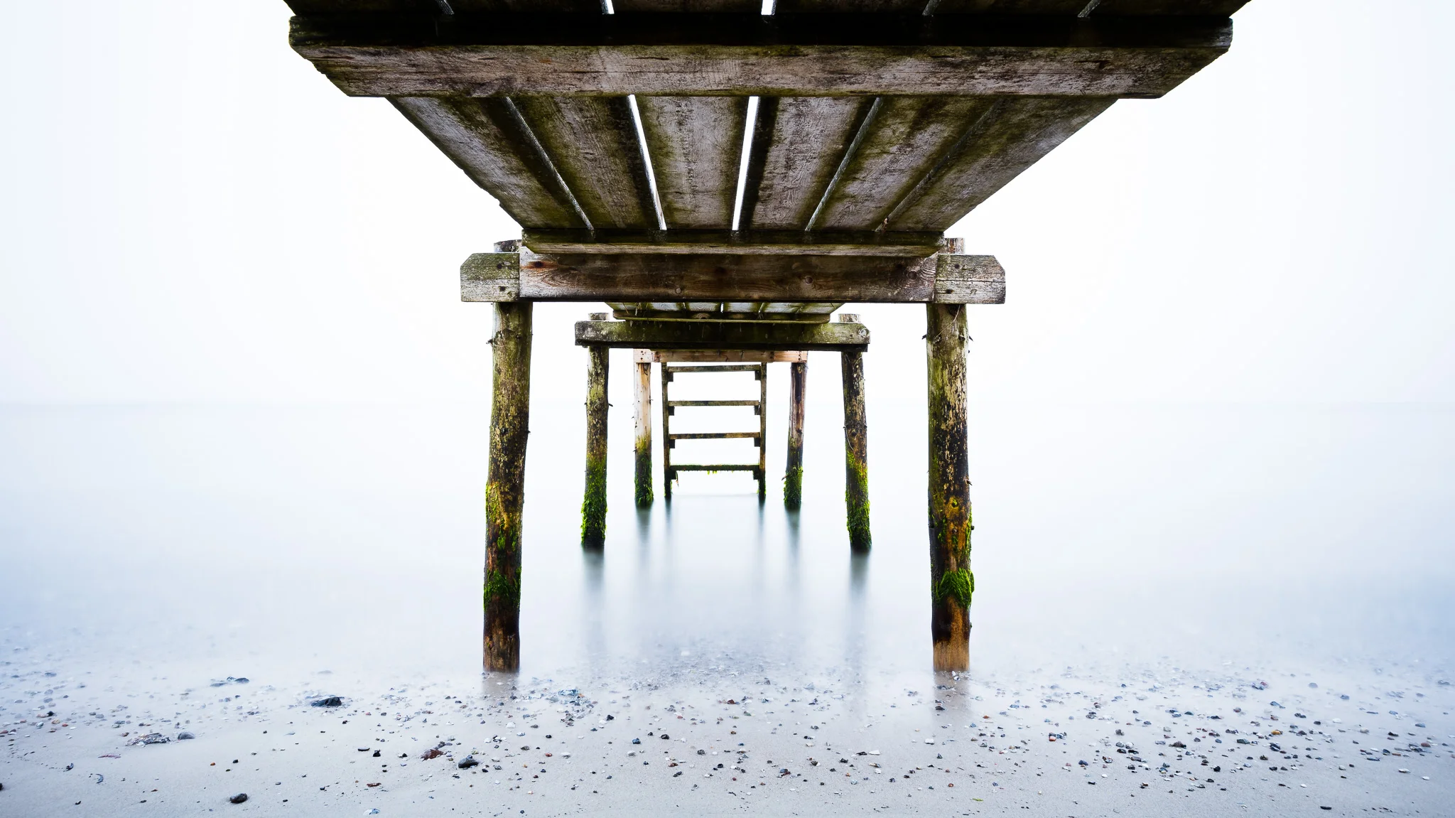 EXIF: ISO100, f/11 and 120 sec