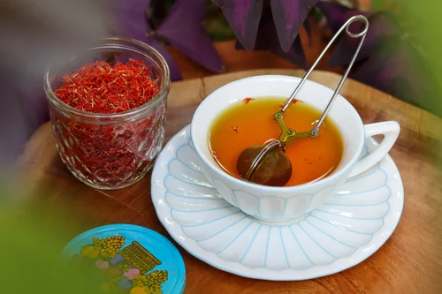 Safflower Soirée: A Guide to Growing, Dyeing, and Seed Saving — Grand ...