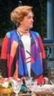 mary testa left in portuguese.jpg