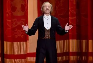 pierce in hello dolly.jpg