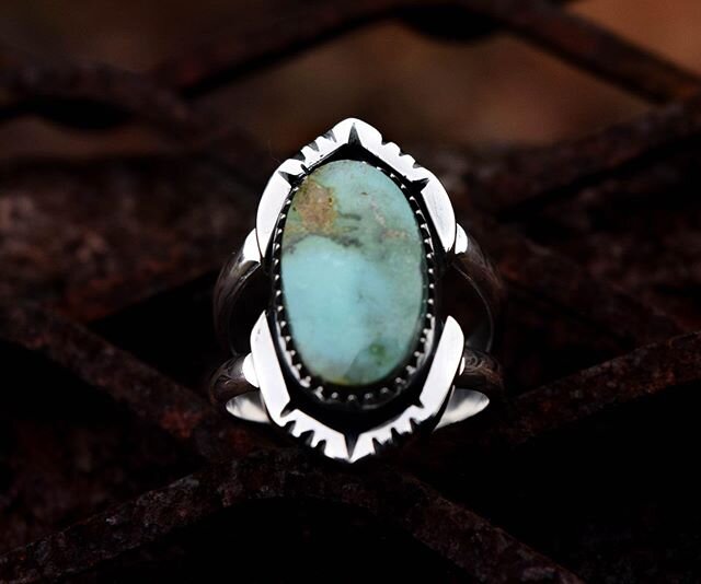 For all my slender finger loves out there, The Crown Tip Ring {size 4} 🔥
Reminder that TODAY is the last day to order for guaranteed holiday shipping, and many of the items on my site are still drastically discounted before they&rsquo;re broken down
