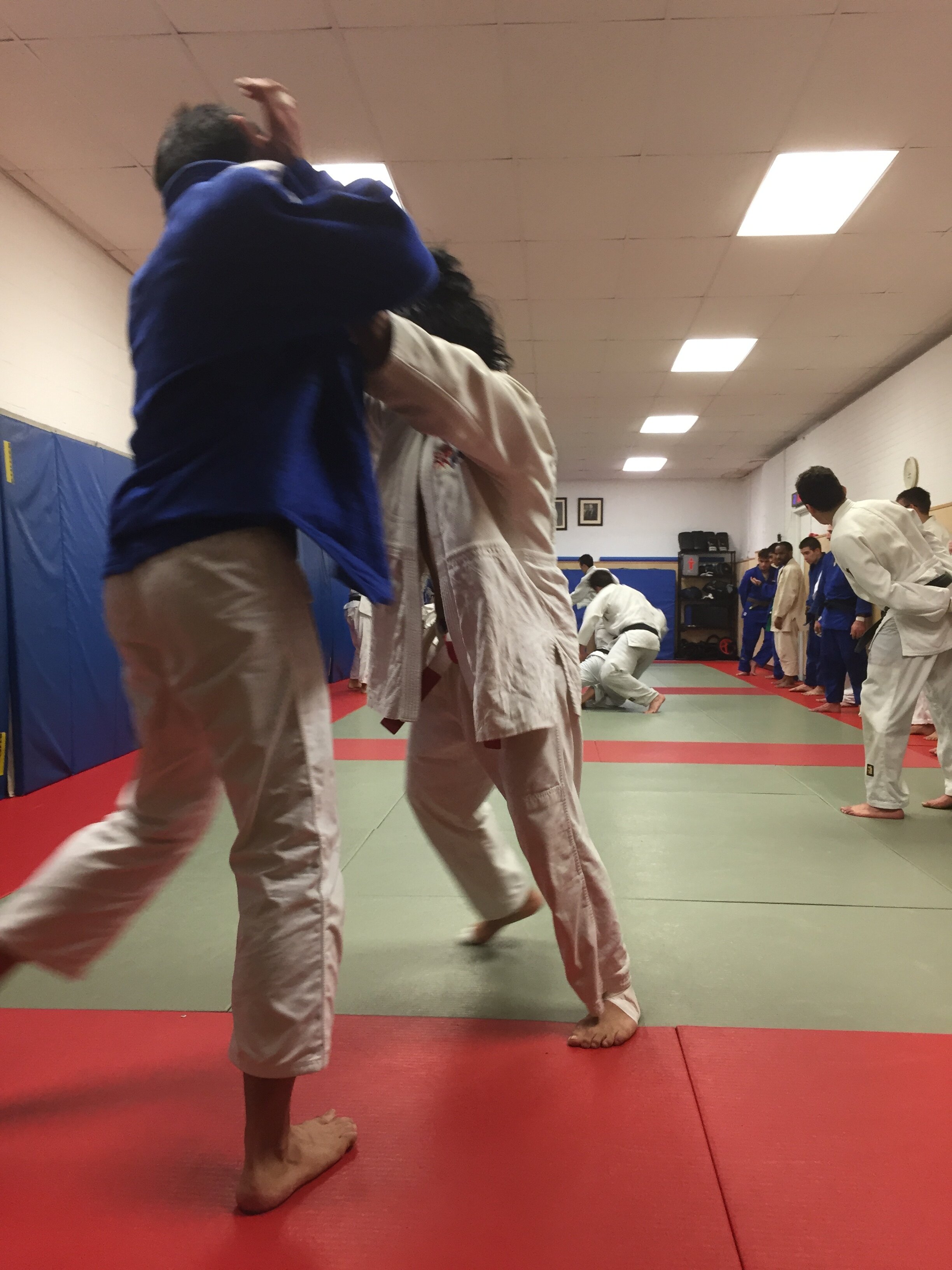 Judo in self defense — Shintaro Higashi