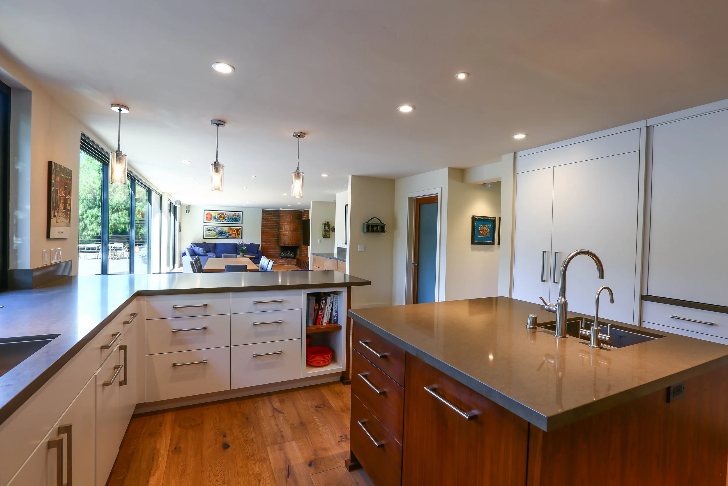 Kitchen7.jpg