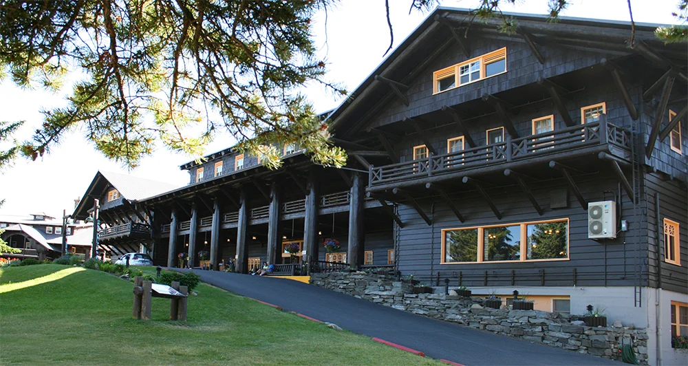 Approach to the main entrance.