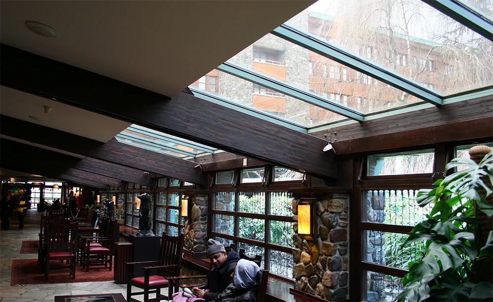 Mid-Century Modern lobby.