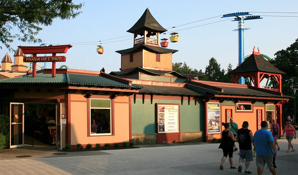 cedar-point-03.jpg