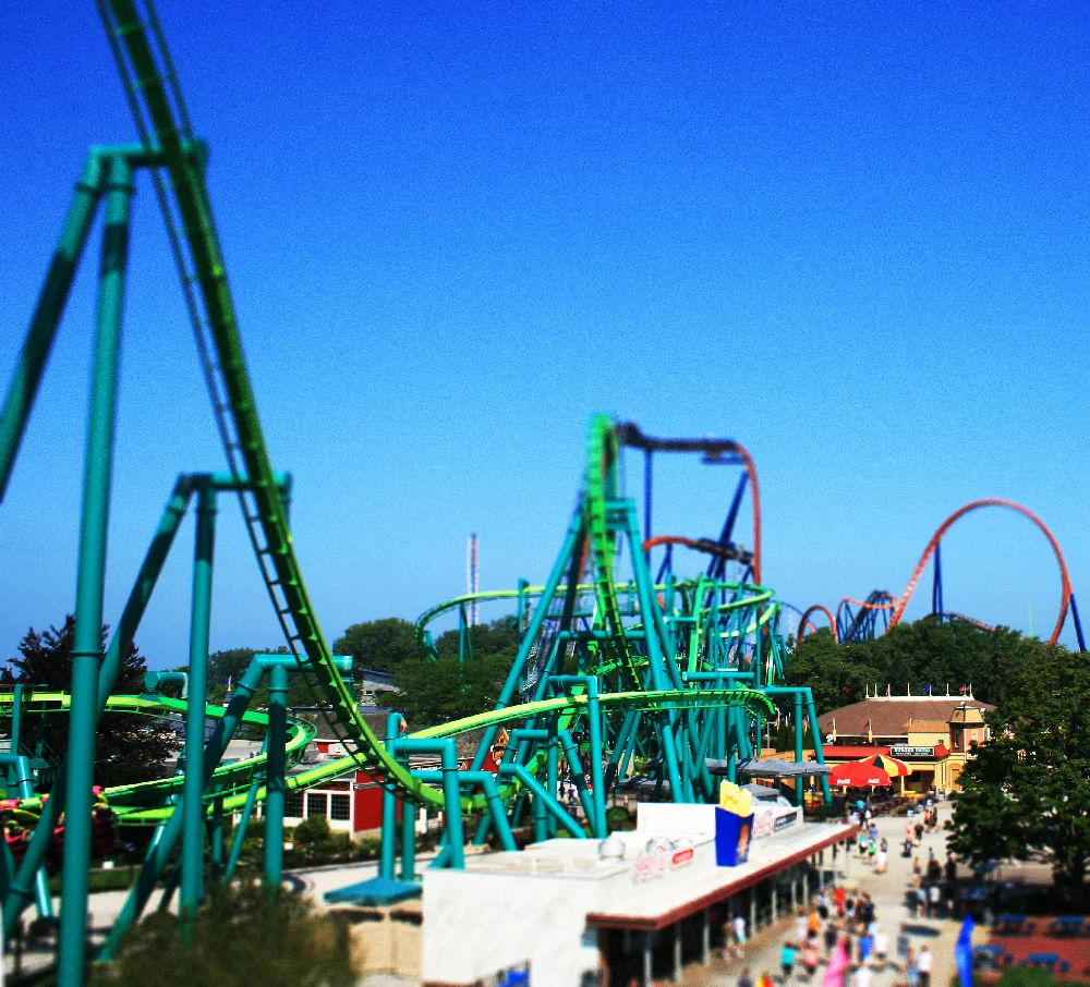 cedar-point-tilt-shift-04.jpg