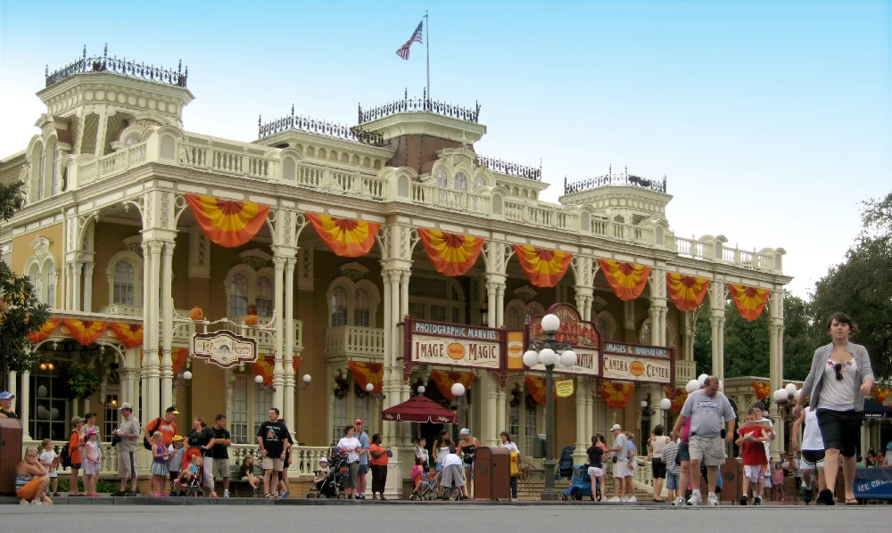 Town Square Theater at the Magic Kingdom, 2007.