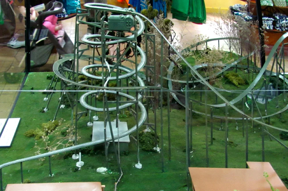 Zambezi Zinger model on display at Déjà Vu, 2015. Roller Coaster Philosophy/Flickr.