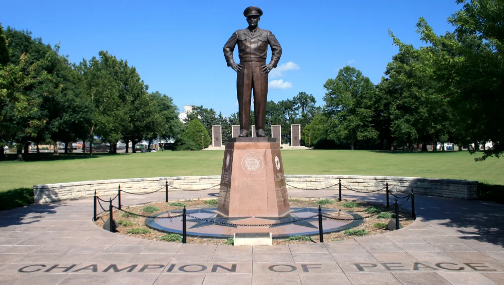 eisenhower-library-13.jpg