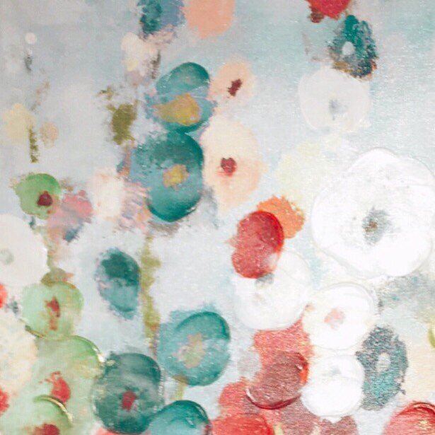 Bring on the flowers. .
After a morning of April showers, the promise of sunny days filled with “May flowers” come to mind. .
.
My mother was an avid gardener. I remember her happily growing flowering plants and tending her vegetable gard